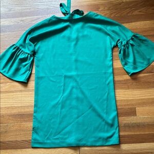 Banana republic Green Bell-Sleeve Women's size 413